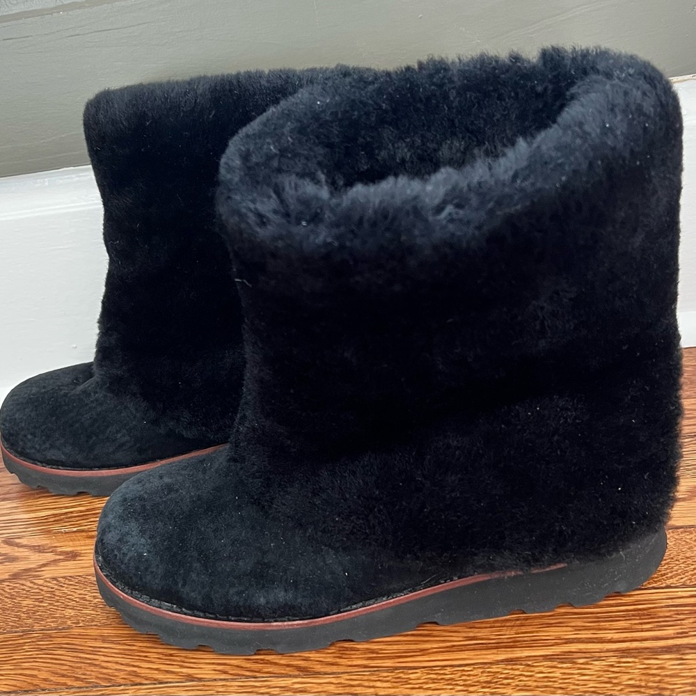 UGG MAYLIN 3220 BLACK SUEDE SHEARLING WOMEN BOOTS SIZE US 8